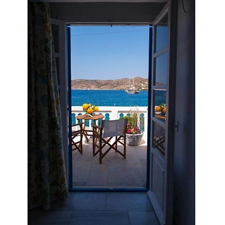 Katapola Vekris Apartments Luaran gambar